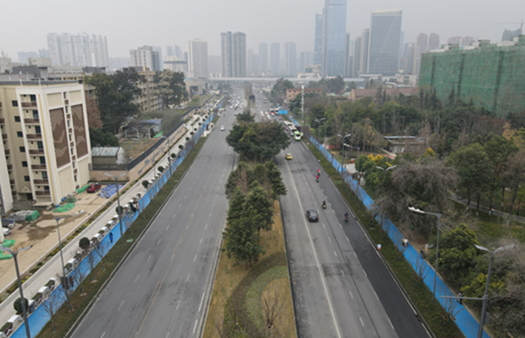 成华大道（中环路至民兴路段）道路改造工程基本完工通车