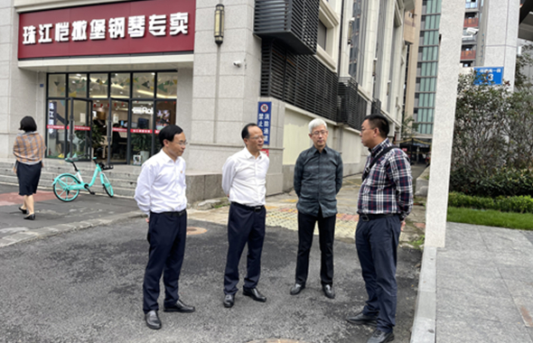 城投集团领导一线督导“路上”问题，助力成都创建全国文明典范城市