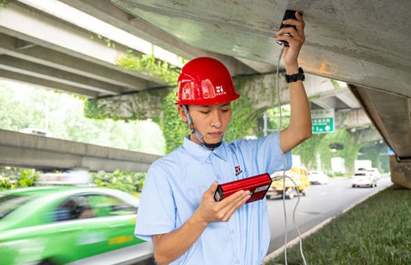 做好道路桥梁保障，守护市民“稳稳安全感”